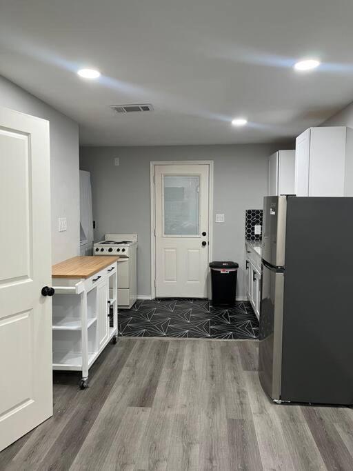 Cozy 1 Bed Close To Downtown Хьюстон Экстерьер фото